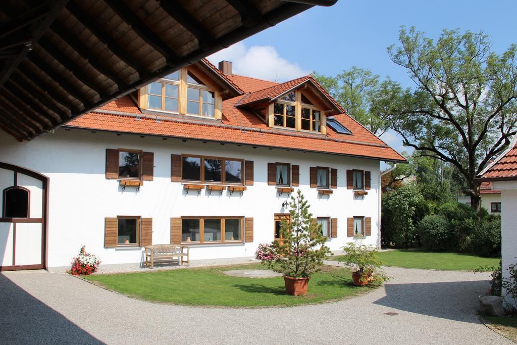 Апартаменты Michlhof Oberostendorf Экстерьер фото